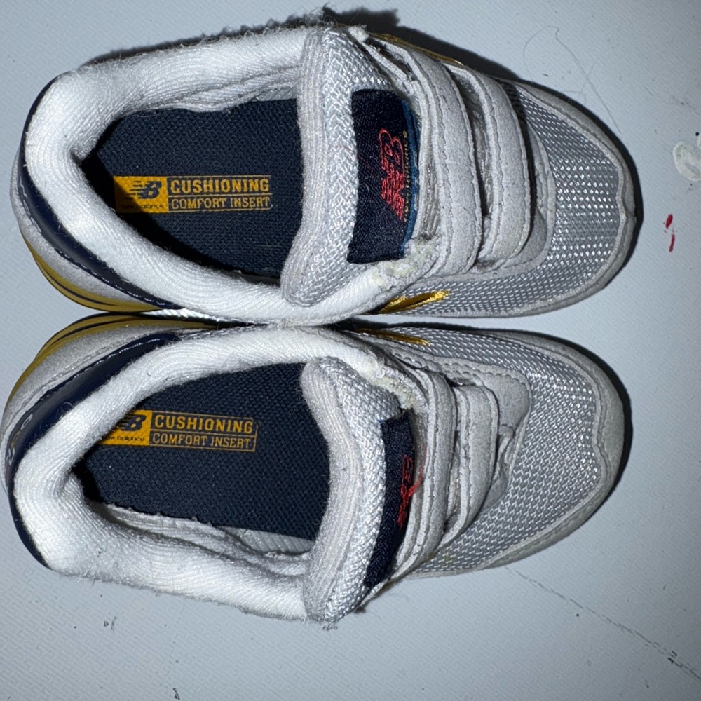New Balance Kids Toddler Sneakers with Yellow & Navy Accents - Picture 6 of 6
